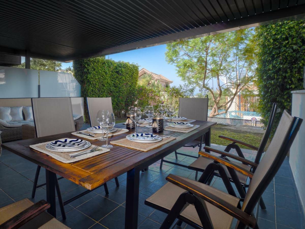Amazing Two Bedroom Apartment In Los Flamingos, Marbella Естепона Екстериор снимка