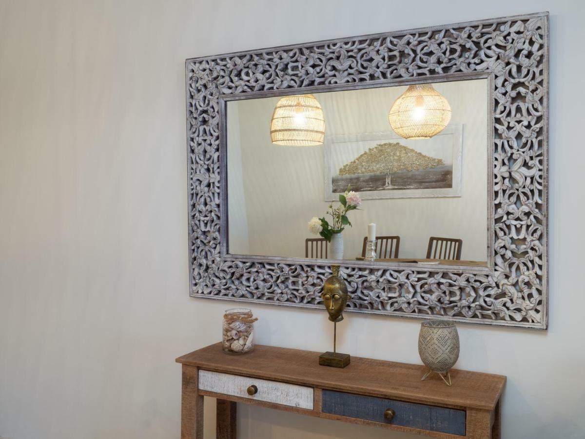 Amazing Two Bedroom Apartment In Los Flamingos, Marbella Естепона Екстериор снимка